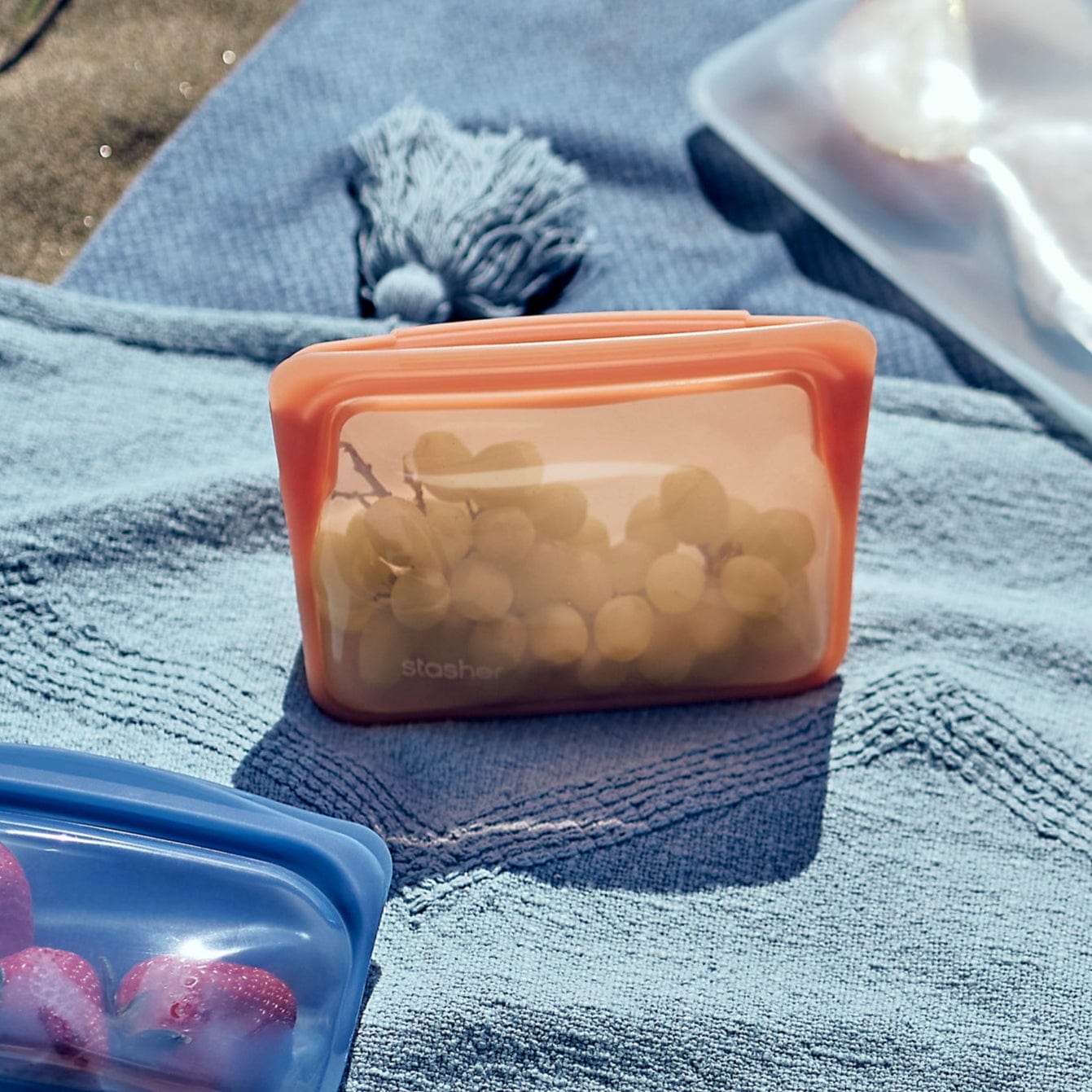 Stand-Up Mini Bag
