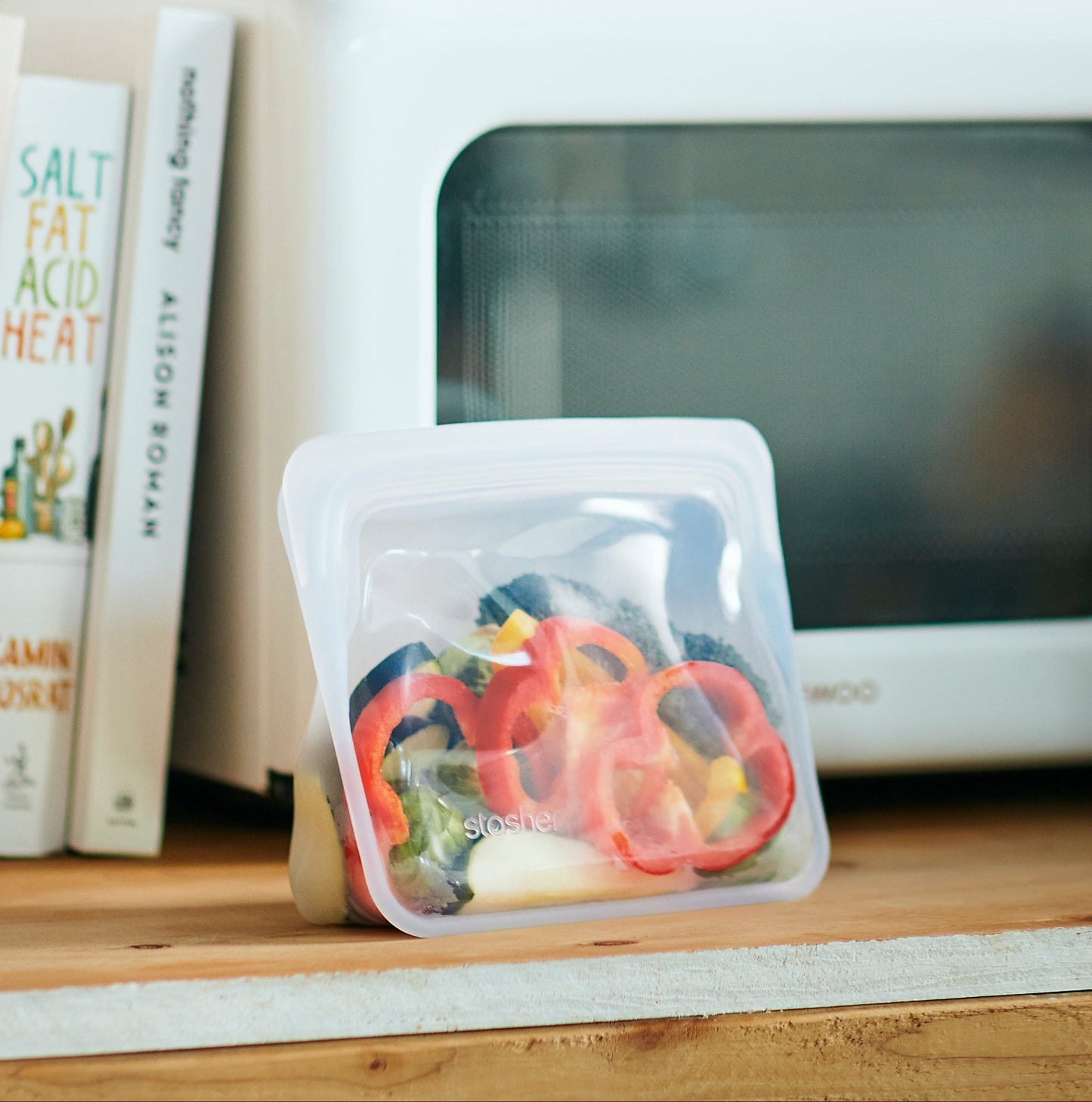 Stand-Up Mini Bag